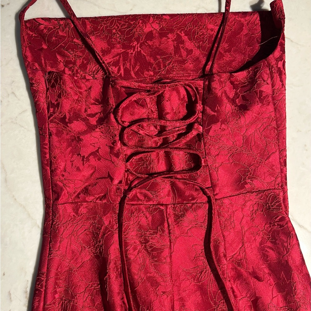 Babyboo Whitney Red Floral Jacquard Maxi Dress – Size S - Picture 7 of 10
